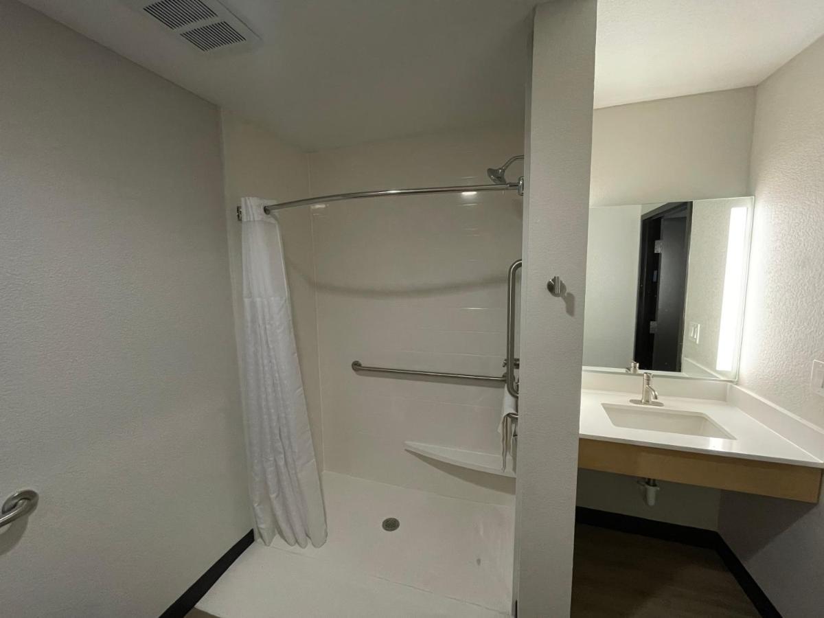 La Quinta Inn & Suites By Wyndham Augusta Fort Eisenhower Bagian luar foto