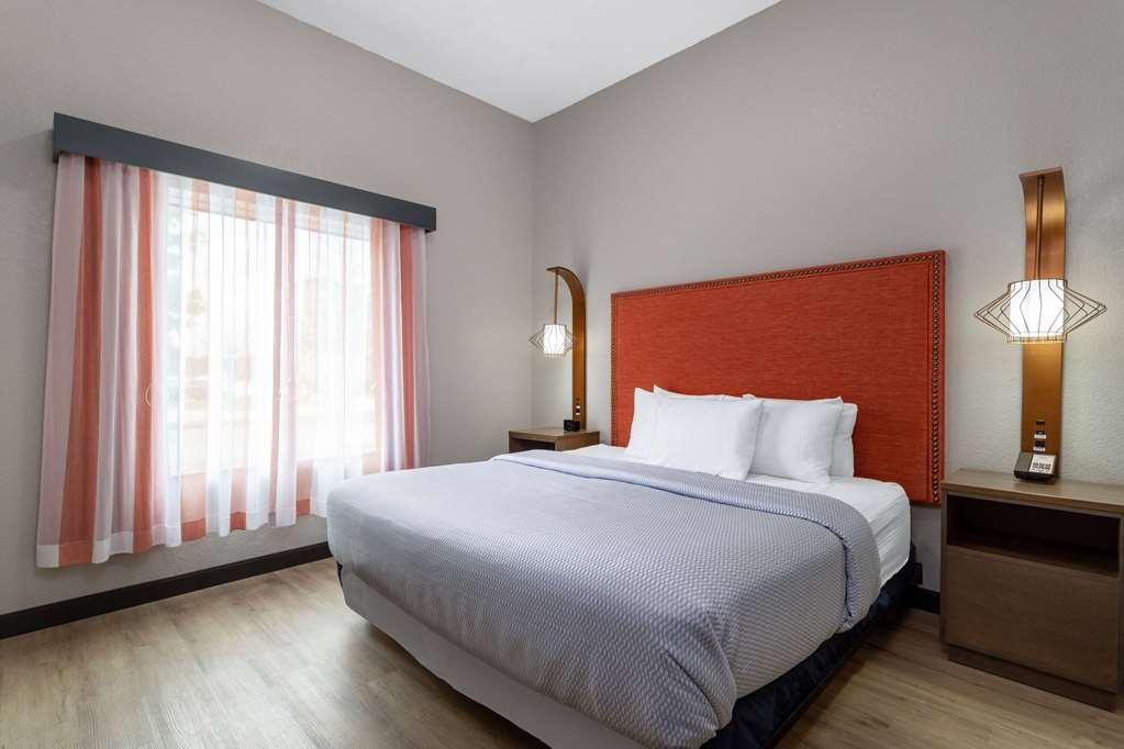 La Quinta Inn & Suites By Wyndham Augusta Fort Eisenhower Ruang foto